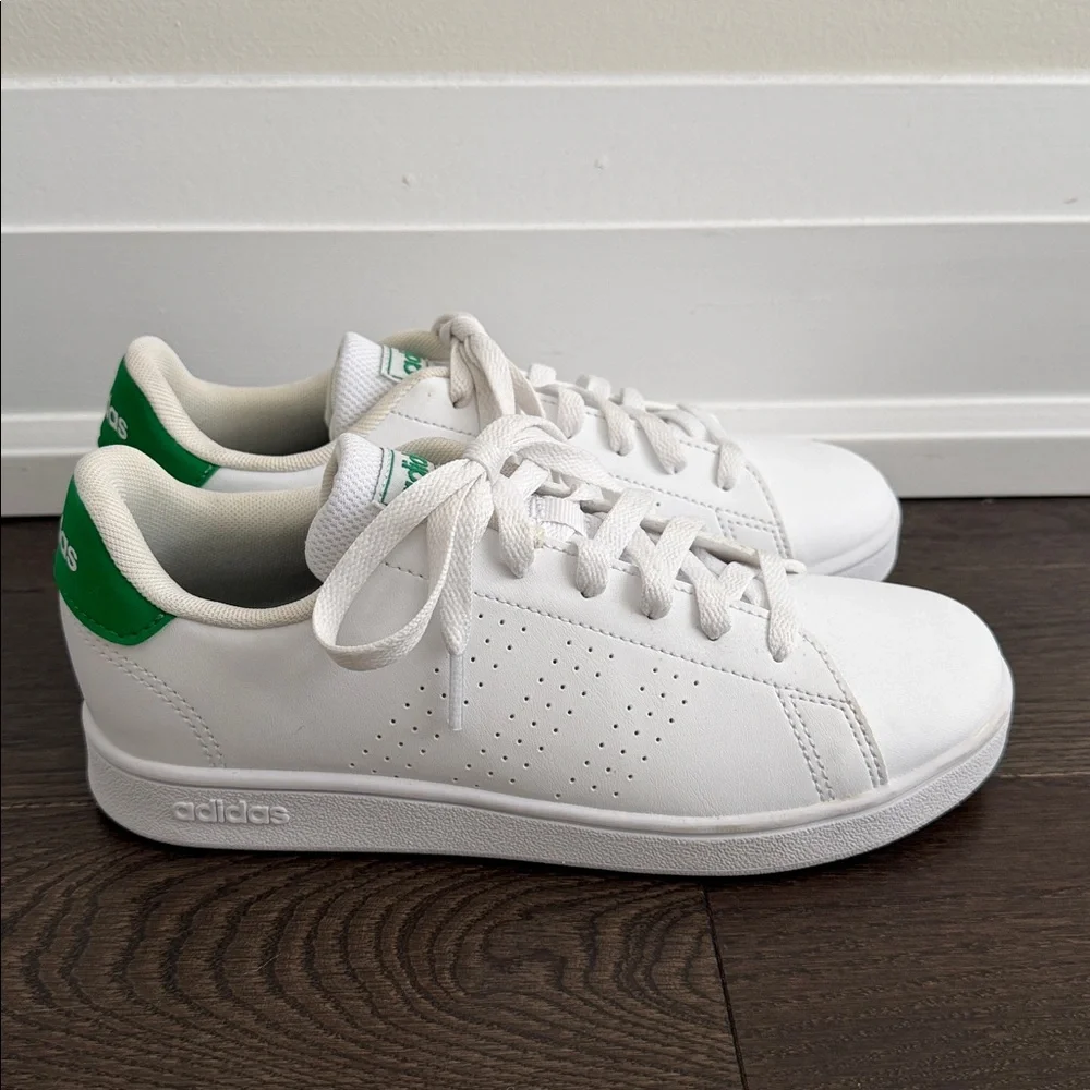 Adidas advantage base white sneakers size 4 - Picture 2 of 5